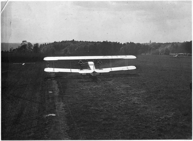 rallye aerien chateau dardenne 17 and 18 may 1930 0341-0008